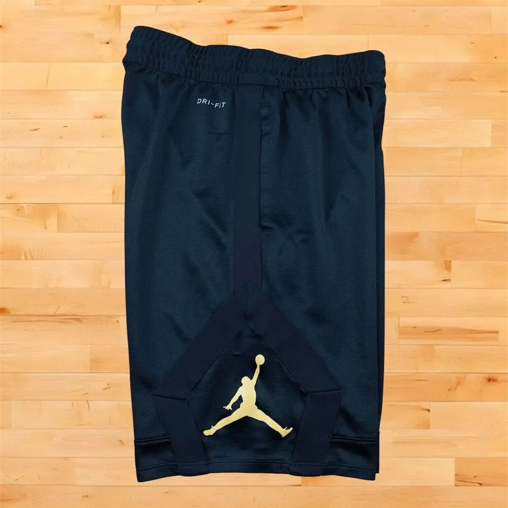 Nike Air Jordan Men's BLK/GOLD Diamond Rise Basketball Shorts S Small 887438 014